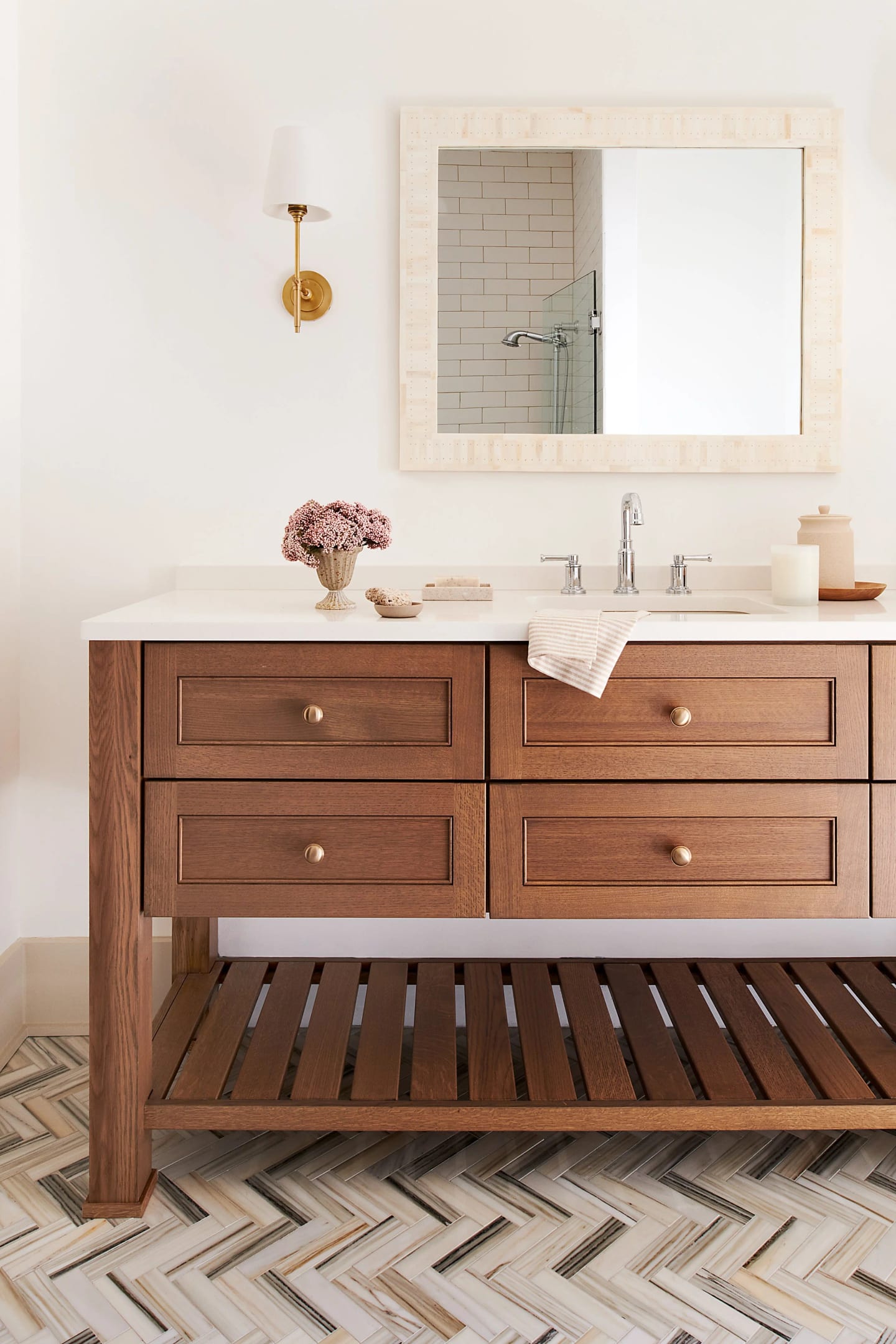 Hall bath, Country Home in Chadds Ford, Pennsylvania