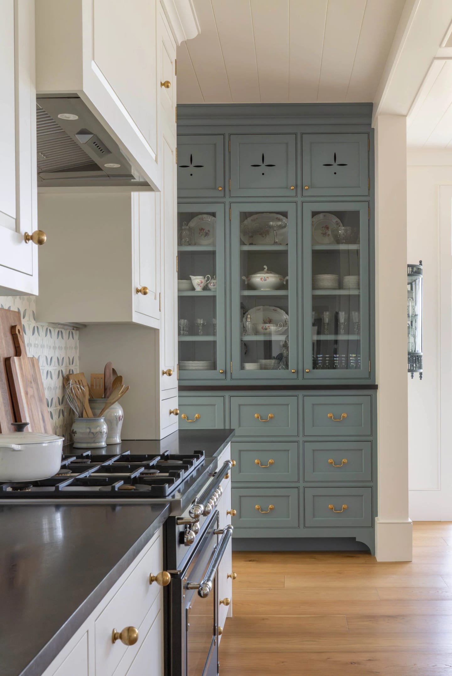 Kitchen range hutch, Lowcountry Waterfront Home on Spring Island, South Carolina