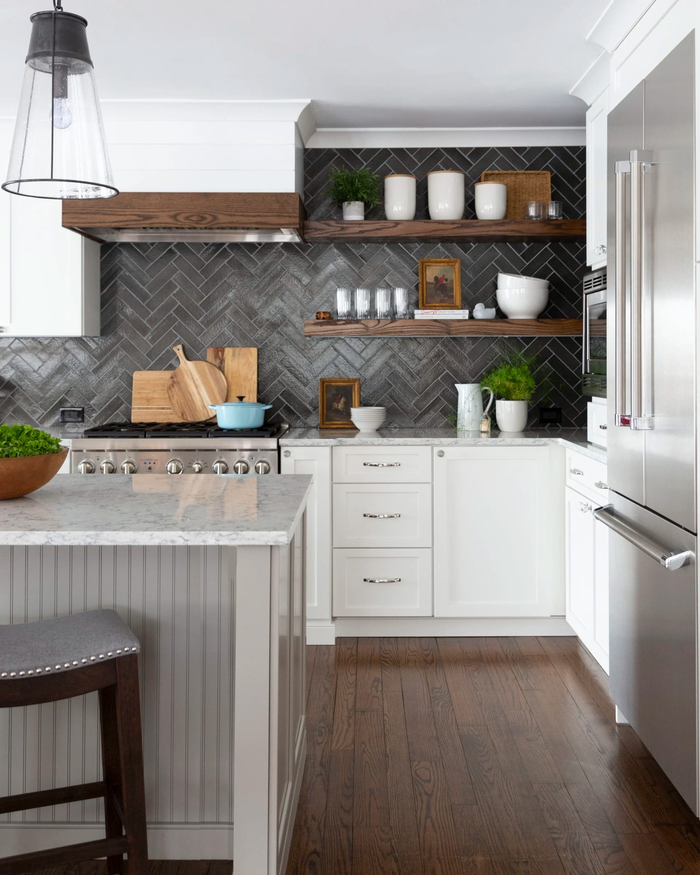 Kitchen pulled back, Willow View Contemporary Home in Villanova, Pennsylvania